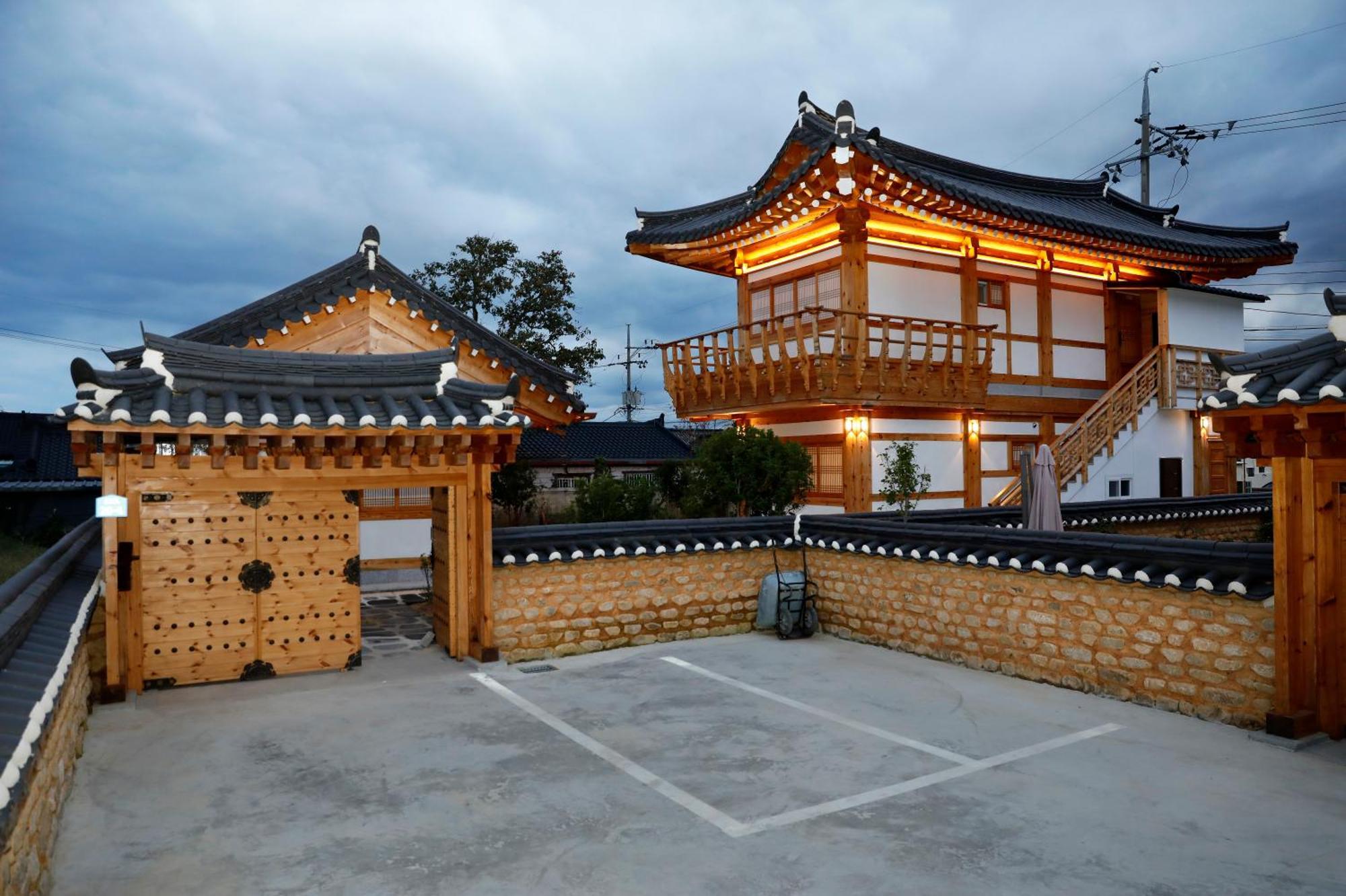 Hanok Stay Mokhyang 庆州 外观 照片